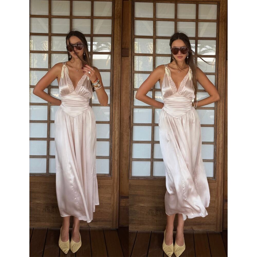 Helsa The Silk Celeste Dress - Picture 10 of 16